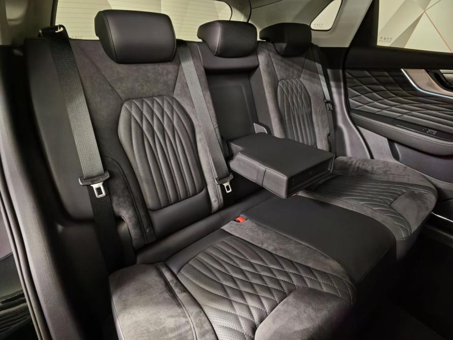 Hongqi HS5 I Москва  - изображение 17