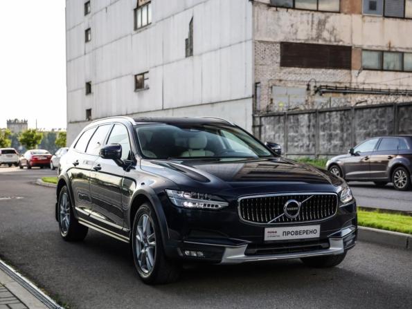 Volvo V90 Cross Country I с пробегом 2017 года, цена 3 206 000 рублей, 137989 км, универсал, Автокод Объявления
