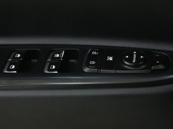Kia Rio IV с пробегом 2018 года, цена 899 000 рублей, 202000 км, седан, Автокод Объявления
