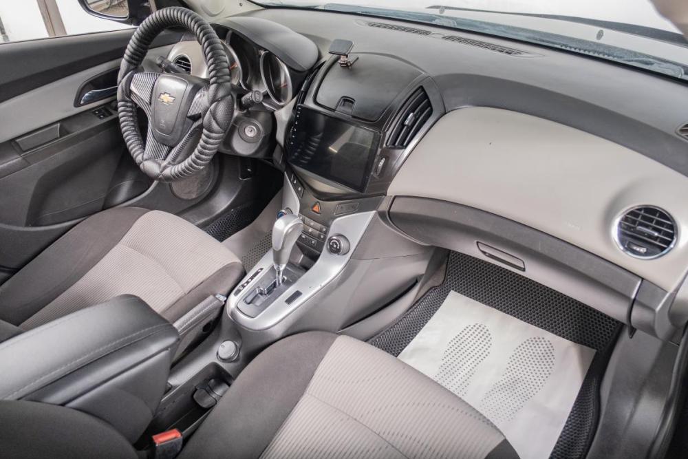 Chevrolet Cruze I Рестайлинг Томск  - изображение 16