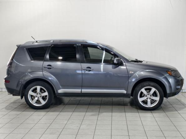 Mitsubishi Outlander II с пробегом 2007 года, цена 865 000 рублей, 398043 км, внедорожник, Автокод Объявления