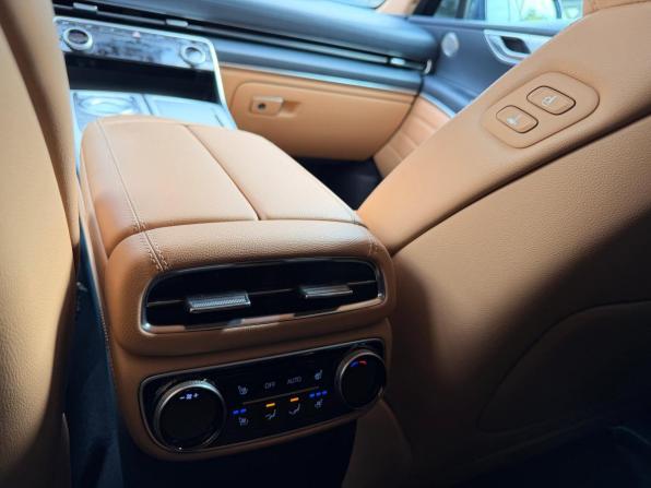 Genesis GV80 I с пробегом 2020 года, цена 4 990 000 рублей, 70000 км, внедорожник, Автокод Объявления