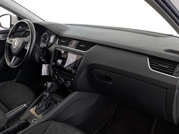 Skoda Octavia III (A7) Рестайлинг с пробегом 2019 года, цена 1 913 500 рублей, 148647 км, лифтбек, Автокод Объявления