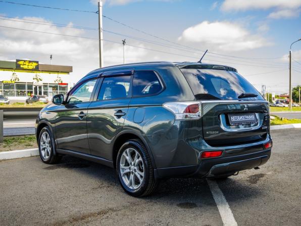 Mitsubishi Outlander III Рестайлинг с пробегом 2014 года, цена 1 698 000 рублей, 45647 км, внедорожник, Автокод Объявления