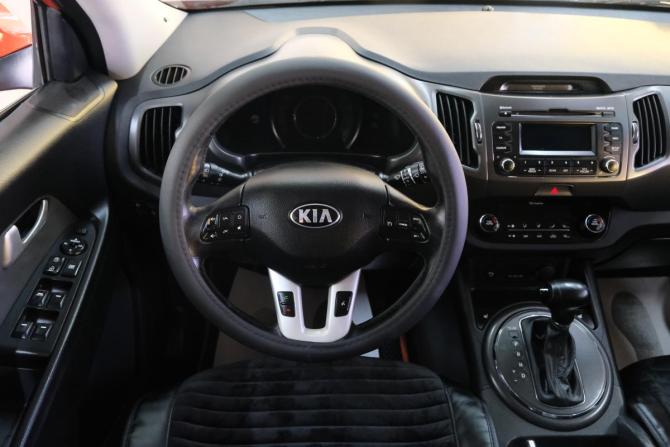 Kia Sportage III с пробегом 2013 года, цена 1 329 000 рублей, 176000 км, внедорожник, Автокод Объявления