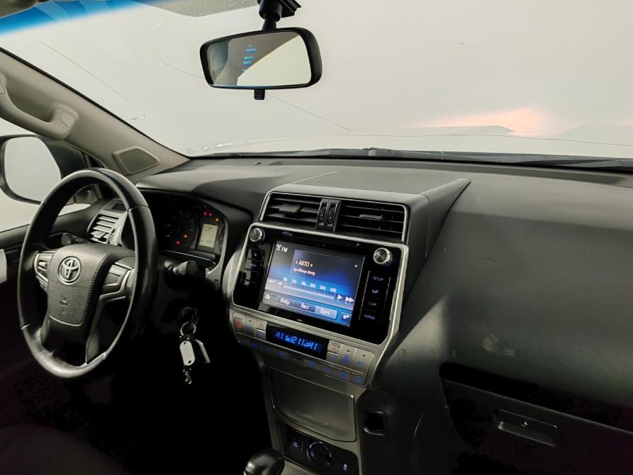 Toyota Land Cruiser Prado 150 Series Рестайлинг 2 Москва  - изображение 11