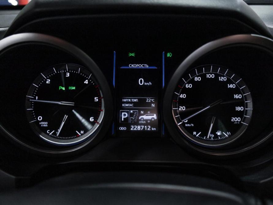Toyota Land Cruiser Prado 150 Series Рестайлинг 1 Санкт-Петербург  - изображение 15
