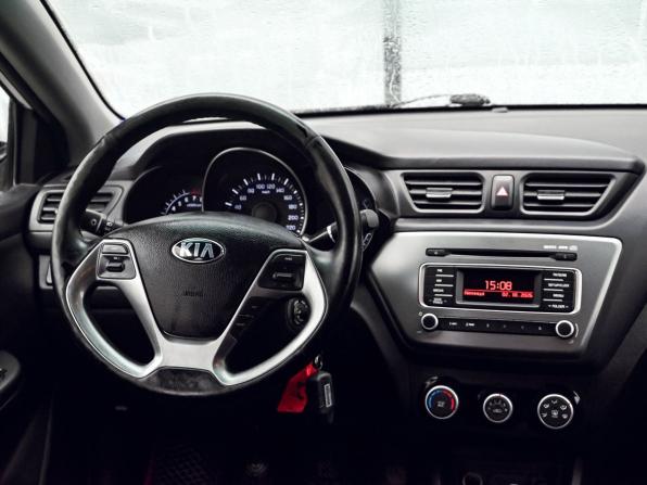 Kia Rio III Рестайлинг с пробегом 2015 года, цена 999 000 рублей, 142354 км, седан, Автокод Объявления