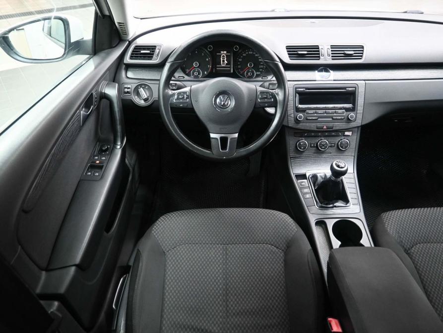 Volkswagen Passat B7 Ростов-на-Дону  - изображение 10