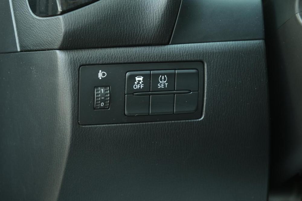 Mazda 3 III (BM) Омск  - изображение 10