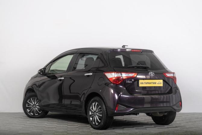 Toyota Vitz III (XP130) Рестайлинг 2 с пробегом 2018 года, цена 1 069 000 рублей, 71500 км, хэтчбек, Автокод Объявления