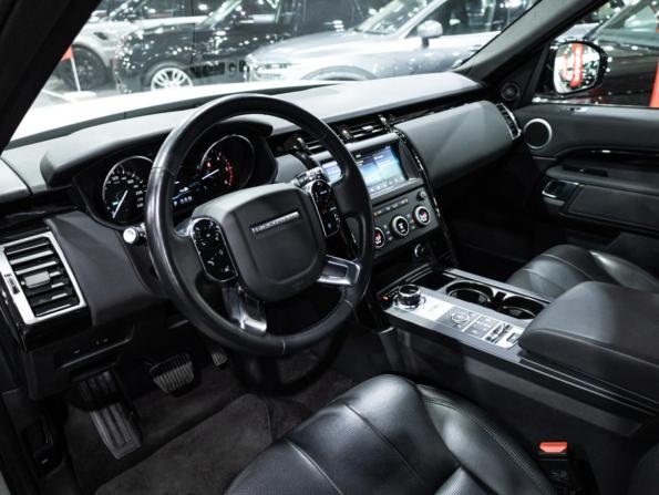 Land Rover Discovery V с пробегом 2019 года, цена 3 811 500 рублей, 155029 км, внедорожник, Автокод Объявления