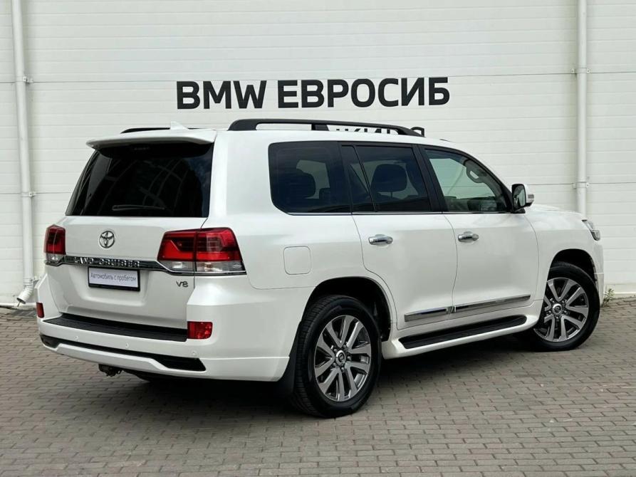 Toyota Land Cruiser 200 Series Рестайлинг 2 Санкт-Петербург  - изображение 2