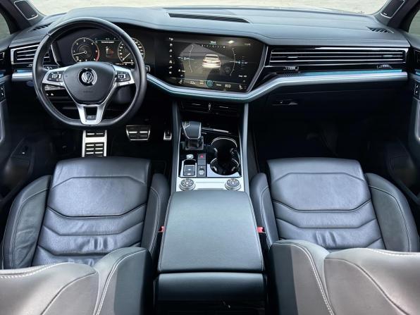 Volkswagen Touareg III с пробегом 2019 года, цена 5 970 000 рублей, 77294 км, внедорожник, Автокод Объявления