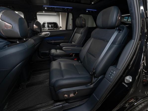 Lynk &amp; Co 900 с пробегом 2026 года, цена 8 200 000 рублей, 50 км, внедорожник, Автокод Объявления