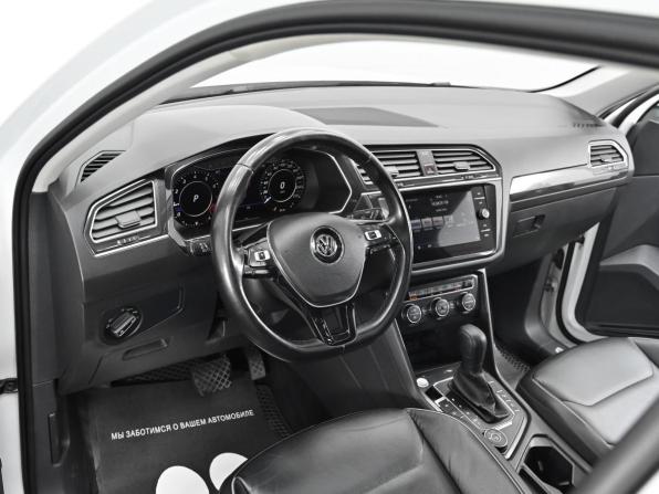 Volkswagen Tiguan II с пробегом 2018 года, цена 2 349 000 рублей, 180000 км, внедорожник, Автокод Объявления