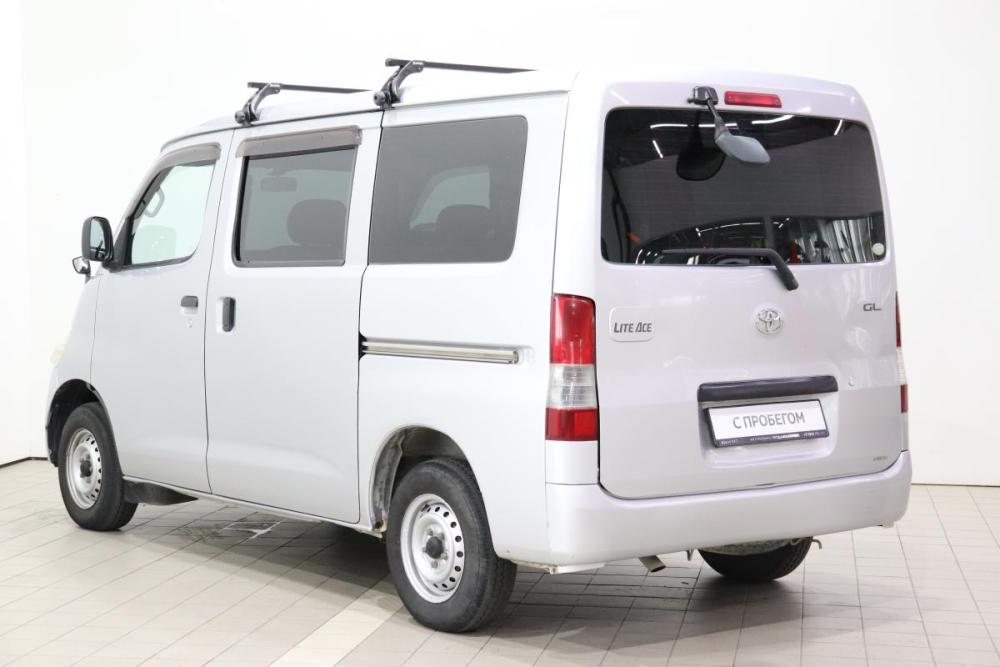 Toyota Lite Ace VI Иркутск  - изображение 8