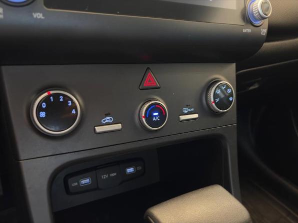 Hyundai Creta II с пробегом 2022 года, цена 2 234 600 рублей, 37065 км, внедорожник, Автокод Объявления