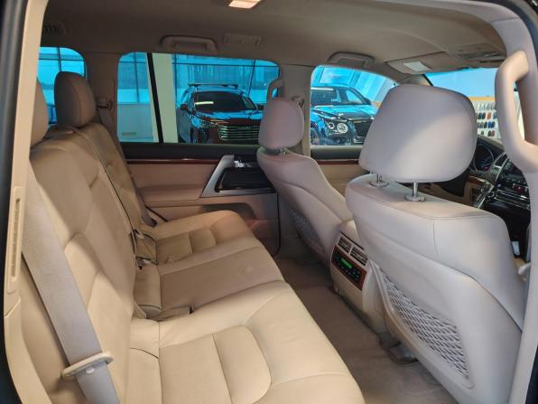 Toyota Land Cruiser 200 Series Рестайлинг 1 с пробегом 2015 года, цена 4 404 000 рублей, 230180 км, внедорожник, Автокод Объявления