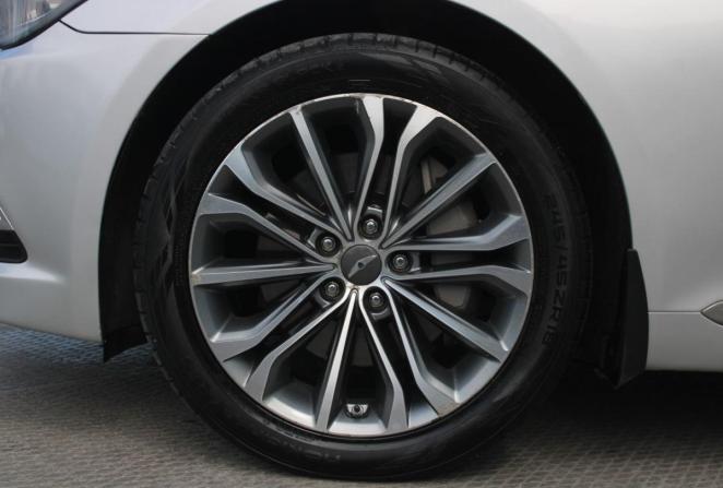Hyundai Genesis II с пробегом 2015 года, цена 1 950 000 рублей, 183883 км, седан, Автокод Объявления