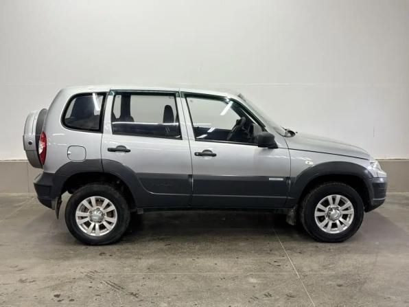 Chevrolet Niva I Рестайлинг с пробегом 2013 года, цена 477 000 рублей, 110000 км, внедорожник, Автокод Объявления
