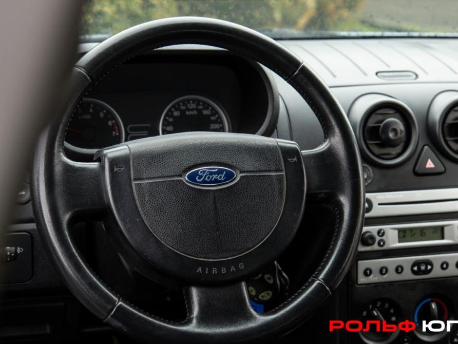 Ford Fusion I Москва  - изображение 11