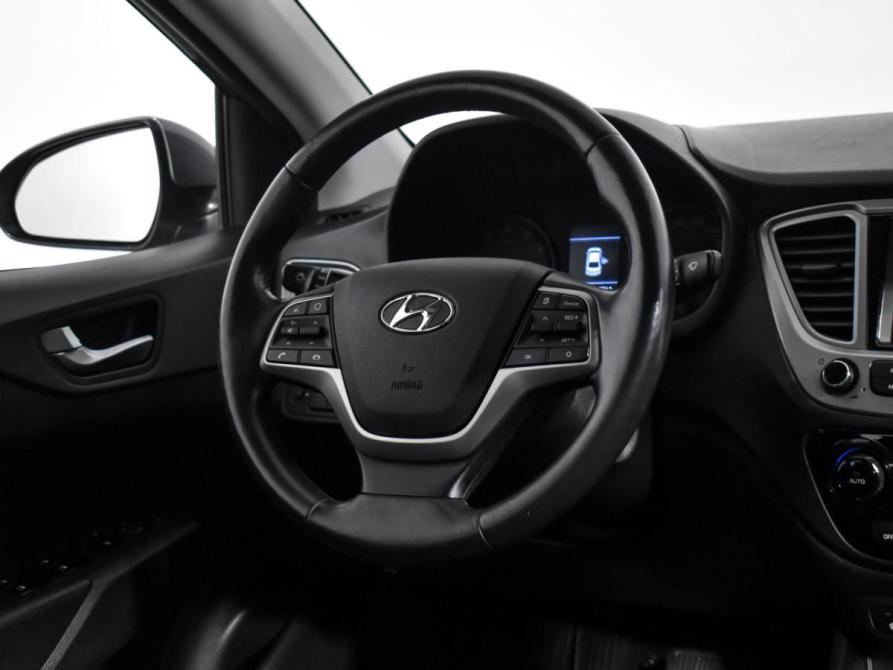 Hyundai Solaris II Санкт-Петербург  - изображение 15