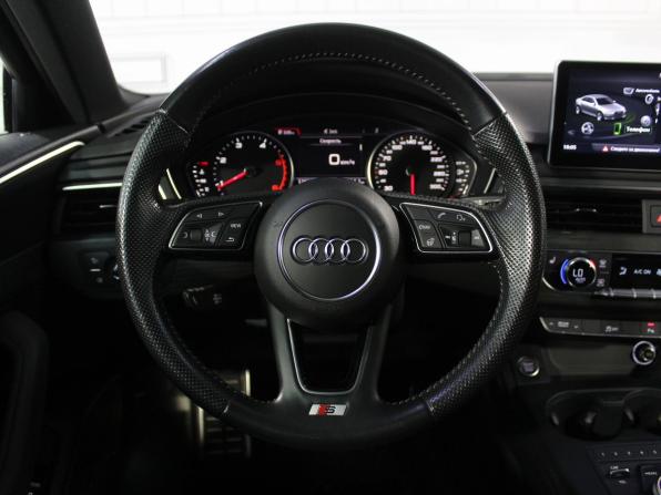 Audi A4 V (B9) с пробегом 2019 года, цена 2 779 000 рублей, 126194 км, седан, Автокод Объявления