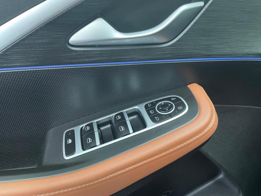 Omoda C5 I Красноярск  - изображение 29