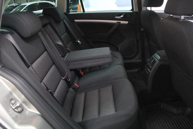 Skoda Octavia II (A5) Рестайлинг с пробегом 2011 года, цена 949 000 рублей, 188690 км, универсал, Автокод Объявления