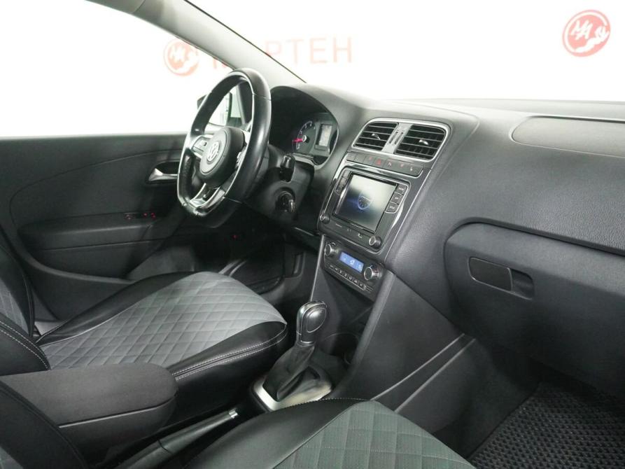 Volkswagen Polo V Рестайлинг Вологда  - изображение 10