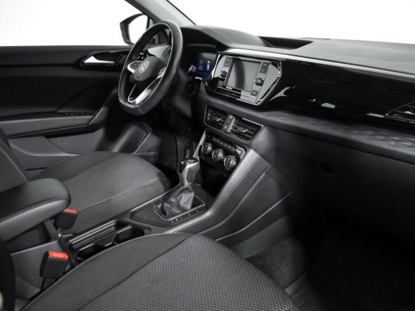 Volkswagen Taos I с пробегом 2021 года, цена 2 360 000 рублей, 57387 км, внедорожник, Автокод Объявления