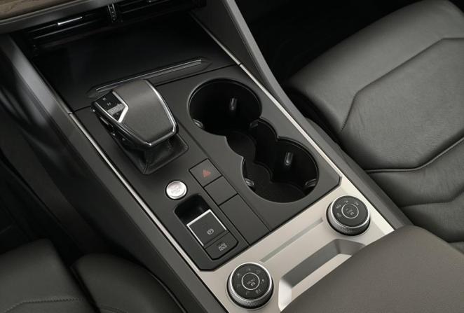 Volkswagen Touareg III с пробегом 2021 года, цена 5 490 000 рублей, 76128 км, внедорожник, Автокод Объявления
