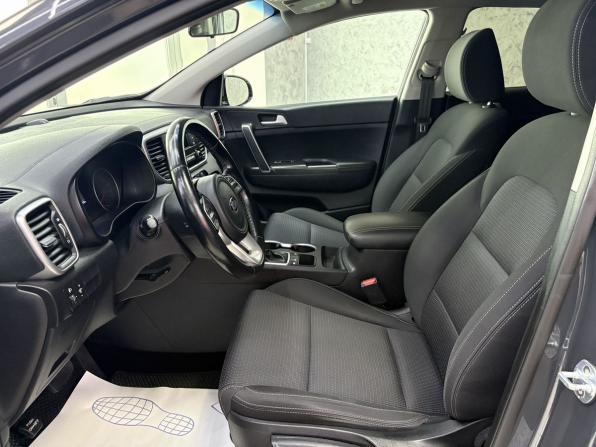 Kia Sportage IV Рестайлинг с пробегом 2018 года, цена 1 995 000 рублей, 99103 км, внедорожник, Автокод Объявления