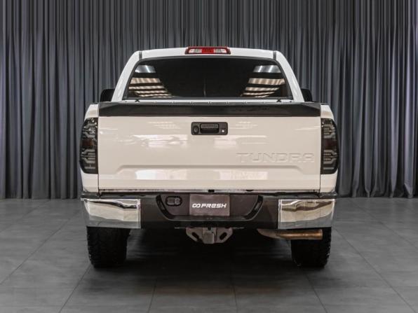 Toyota Tundra II Рестайлинг с пробегом 2018 года, цена 6 679 000 рублей, 162587 км, offers.body_type.unknown, Автокод Объявления