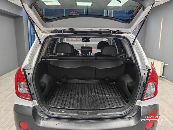 Opel Antara I Рестайлинг с пробегом 2014 года, цена 1 099 000 рублей, 156000 км, внедорожник, Автокод Объявления
