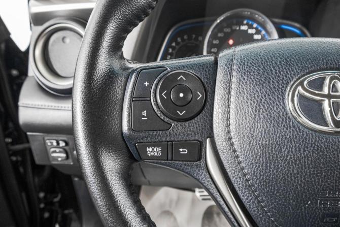 Toyota RAV4 IV (XA40) с пробегом 2013 года, цена 1 999 000 рублей, 200000 км, внедорожник, Автокод Объявления