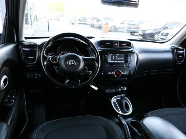 Kia Soul II Рестайлинг с пробегом 2018 года, цена 1 185 000 рублей, 214949 км, хэтчбек, Автокод Объявления