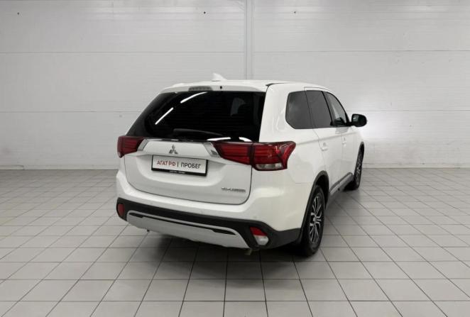 Mitsubishi Outlander III Рестайлинг 3 с пробегом 2020 года, цена 2 230 000 рублей, 79337 км, внедорожник, Автокод Объявления