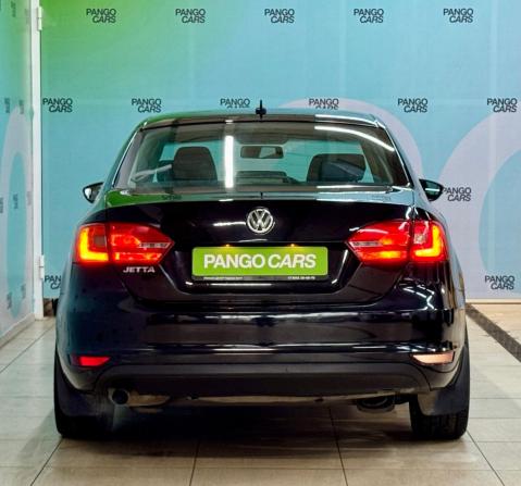 Volkswagen Jetta VI с пробегом 2013 года, цена 1 050 000 рублей, 168084 км, седан, Автокод Объявления