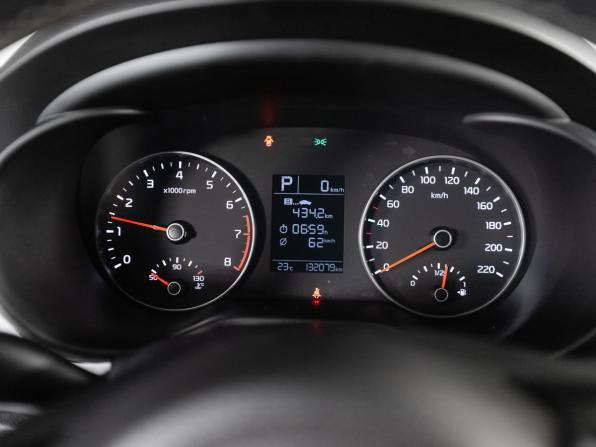 Kia Rio IV с пробегом 2017 года, цена 1 289 000 рублей, 132078 км, седан, Автокод Объявления