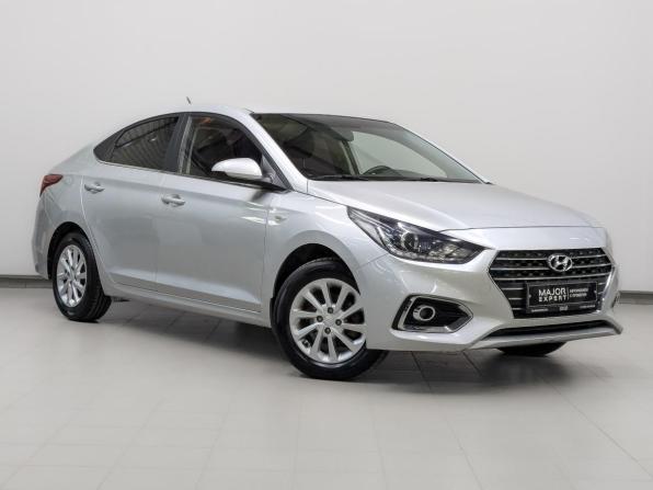 Hyundai Solaris II с пробегом 2019 года, цена 1 315 000 рублей, 130757 км, седан, Автокод Объявления