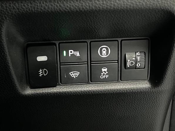 Honda Fit IV с пробегом 2020 года, цена 1 370 000 рублей, 100844 км, хэтчбек, Автокод Объявления