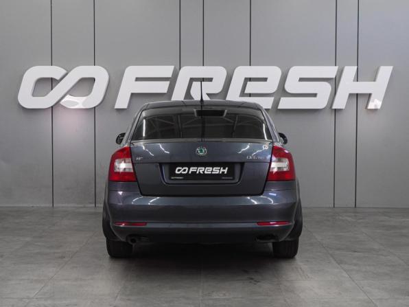 Skoda Octavia II (A5) Рестайлинг с пробегом 2011 года, цена 619 000 рублей, 268846 км, лифтбек, Автокод Объявления