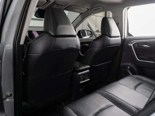 Toyota RAV4 V (XA50) с пробегом 2023 года, цена 4 240 000 рублей, 33839 км, внедорожник, Автокод Объявления