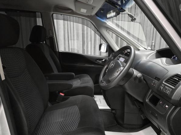 Nissan Serena IV (C26) с пробегом 2012 года, цена 1 099 000 рублей, 118000 км, минивэн, Автокод Объявления