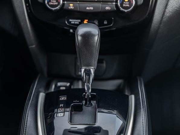 Nissan Qashqai II с пробегом 2018 года, цена 1 578 000 рублей, 92844 км, внедорожник, Автокод Объявления