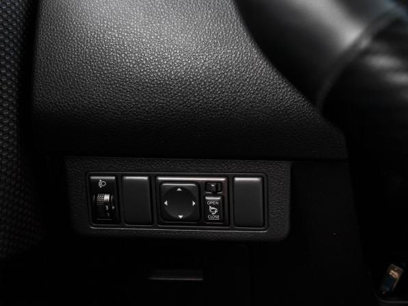 Nissan Tiida I с пробегом 2008 года, цена 630 000 рублей, 137345 км, хэтчбек, Автокод Объявления