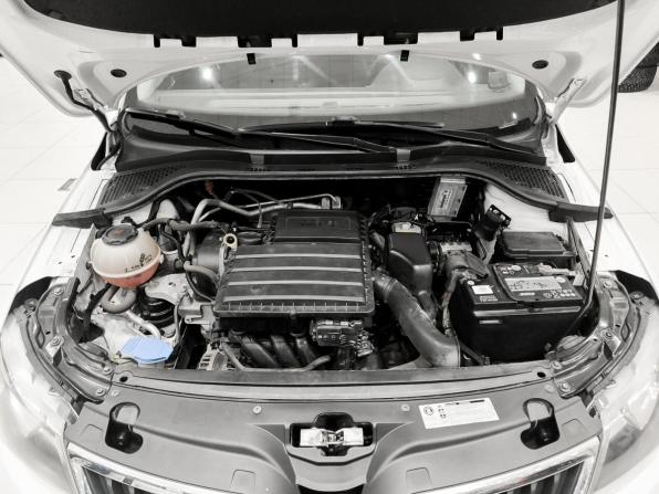 Skoda Rapid I с пробегом 2017 года, цена 1 050 000 рублей, 108000 км, лифтбек, Автокод Объявления