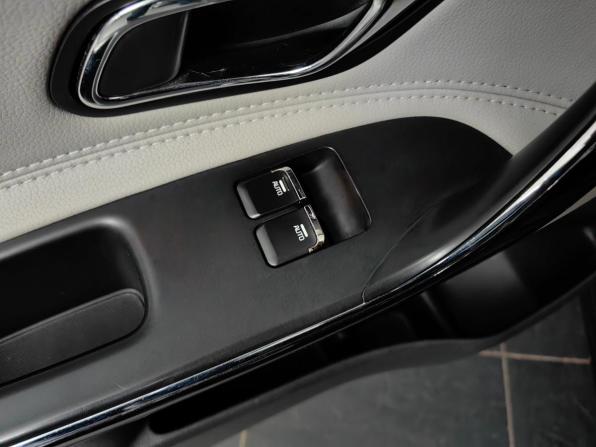 Kia Ceed II Рестайлинг с пробегом 2016 года, цена 999 000 рублей, 157850 км, хэтчбек, Автокод Объявления